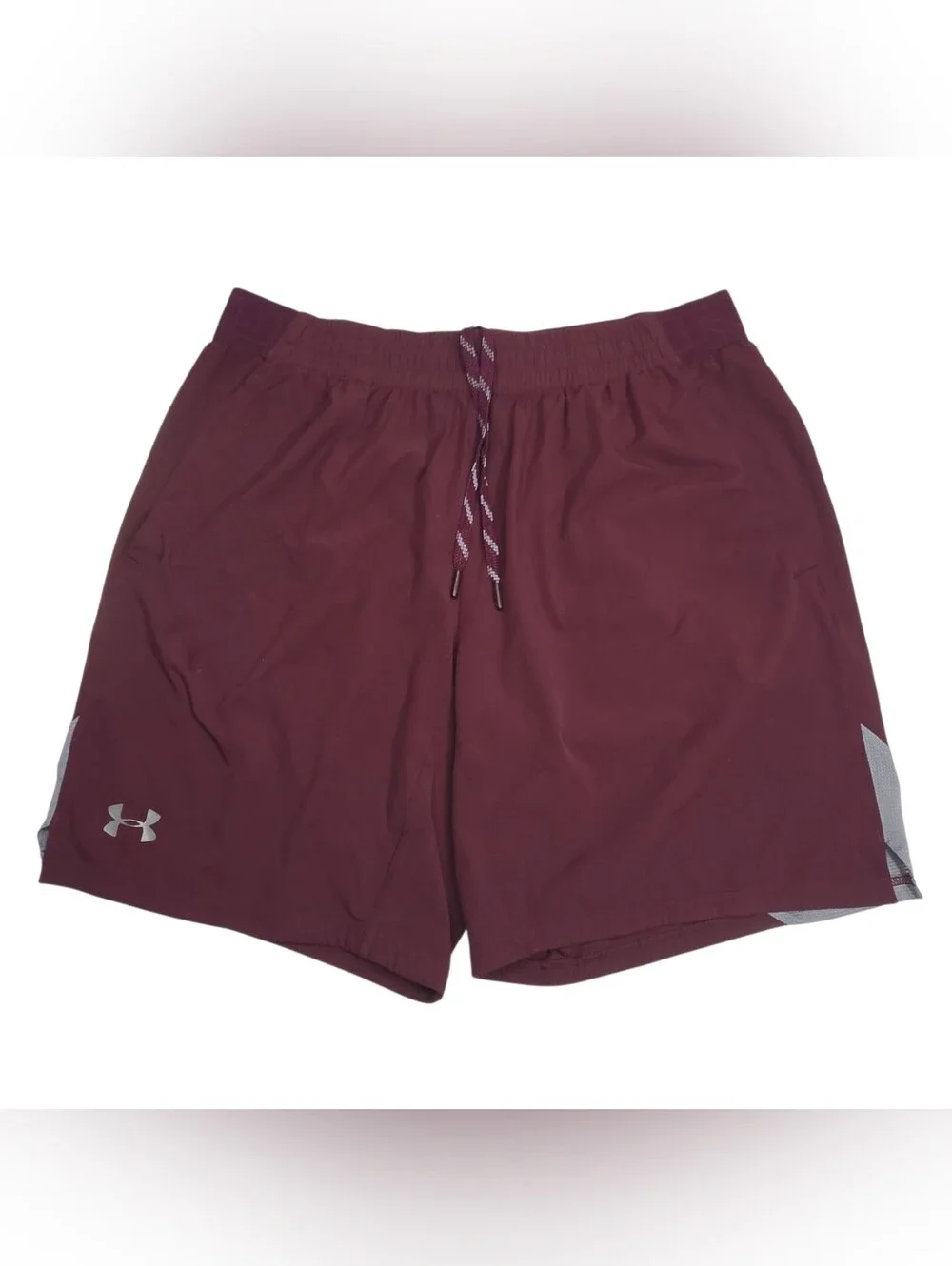Under Armour Men's Maroon Athletic Training Shorts. Size XL